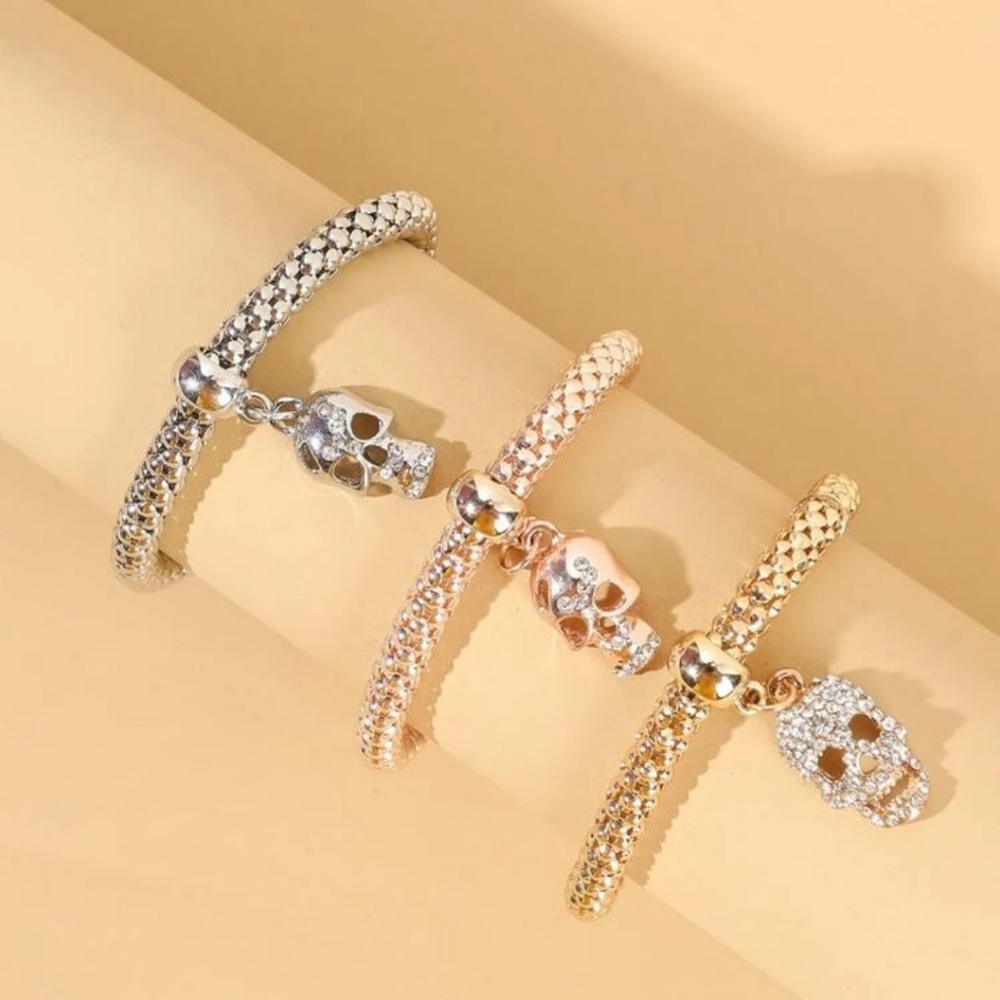 Skull bracelet
